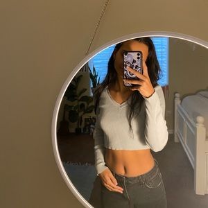 CROPPED BABY BLUE BRANDY MELVILLE KNIT